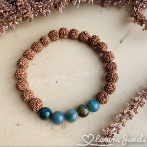 Green Jade Beaded stretchy bracelet